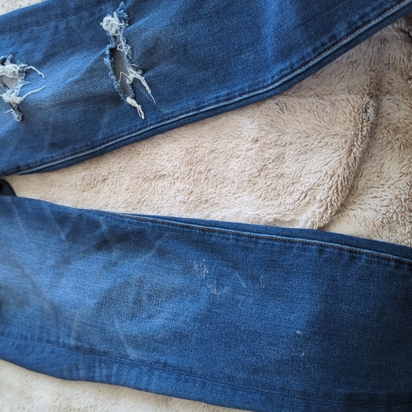 American Eagle Distressed Dark Wash Curvy Hi Rise Jegging Blue Jean Size 2 - Picture 7 of 8